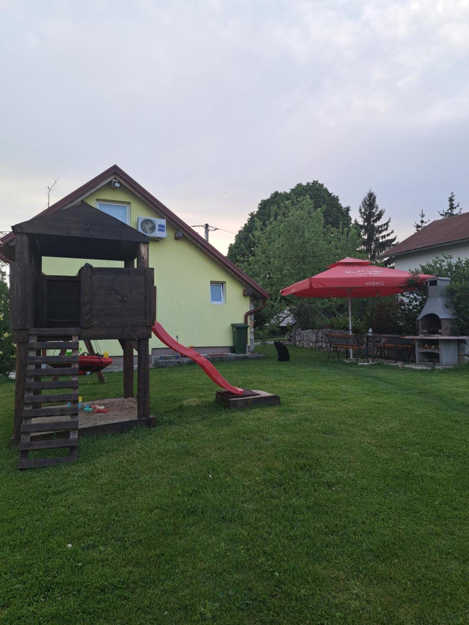 Guest House Emanuela Slunj Zewnętrze zdjęcie